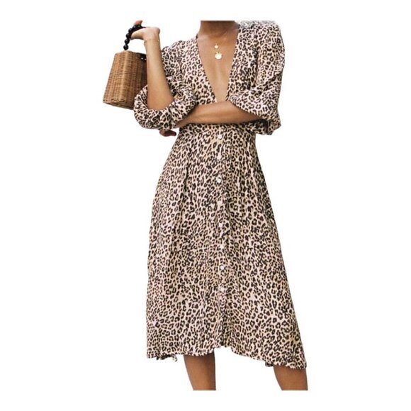 NWT Faithfull the Brand Chloe Midi Dress, Mila Animal Print,  size 8 - Picture 1 of 16